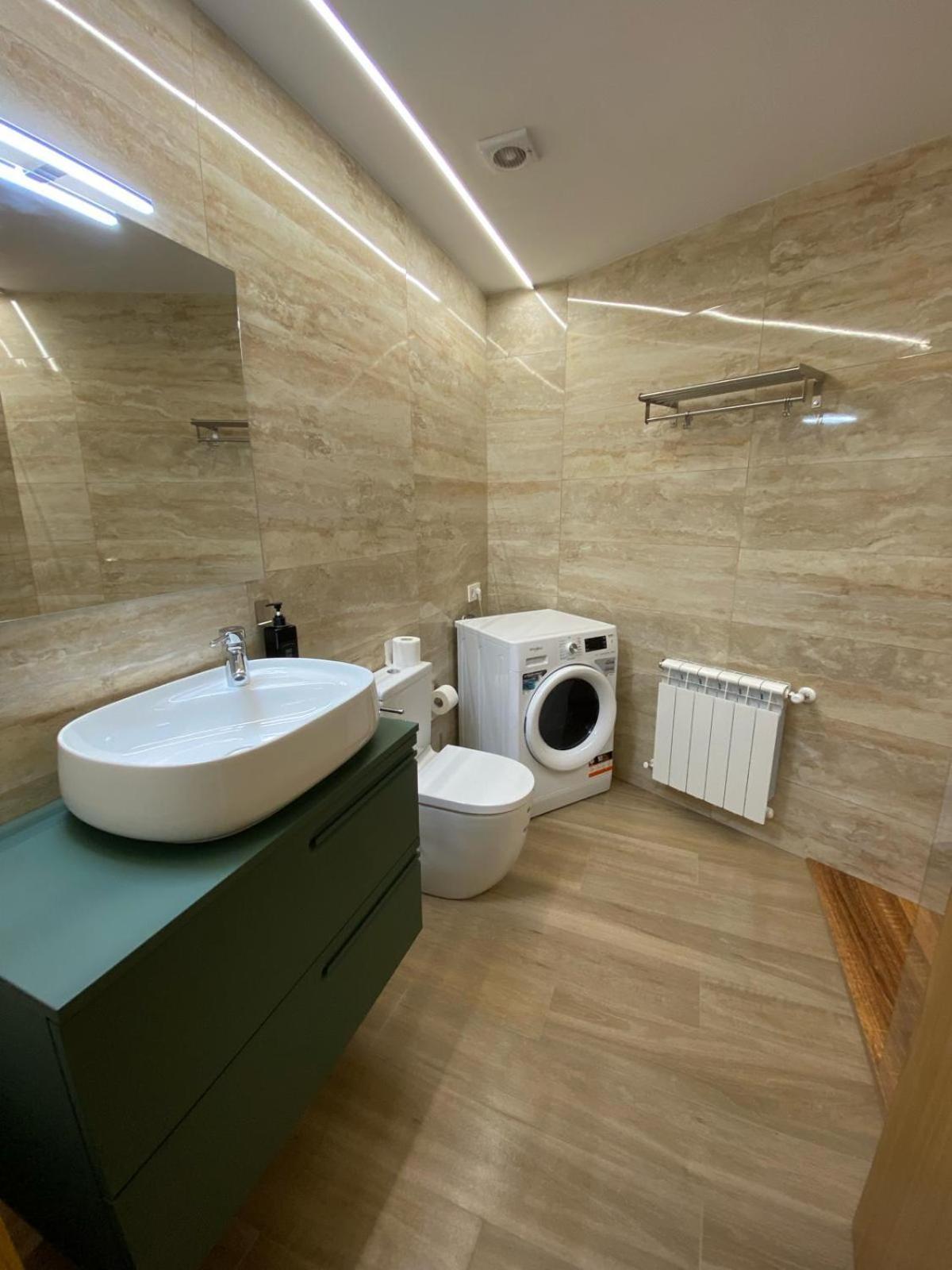 Apartamentos Luisa Сантьяго-де-Компостела Экстерьер фото